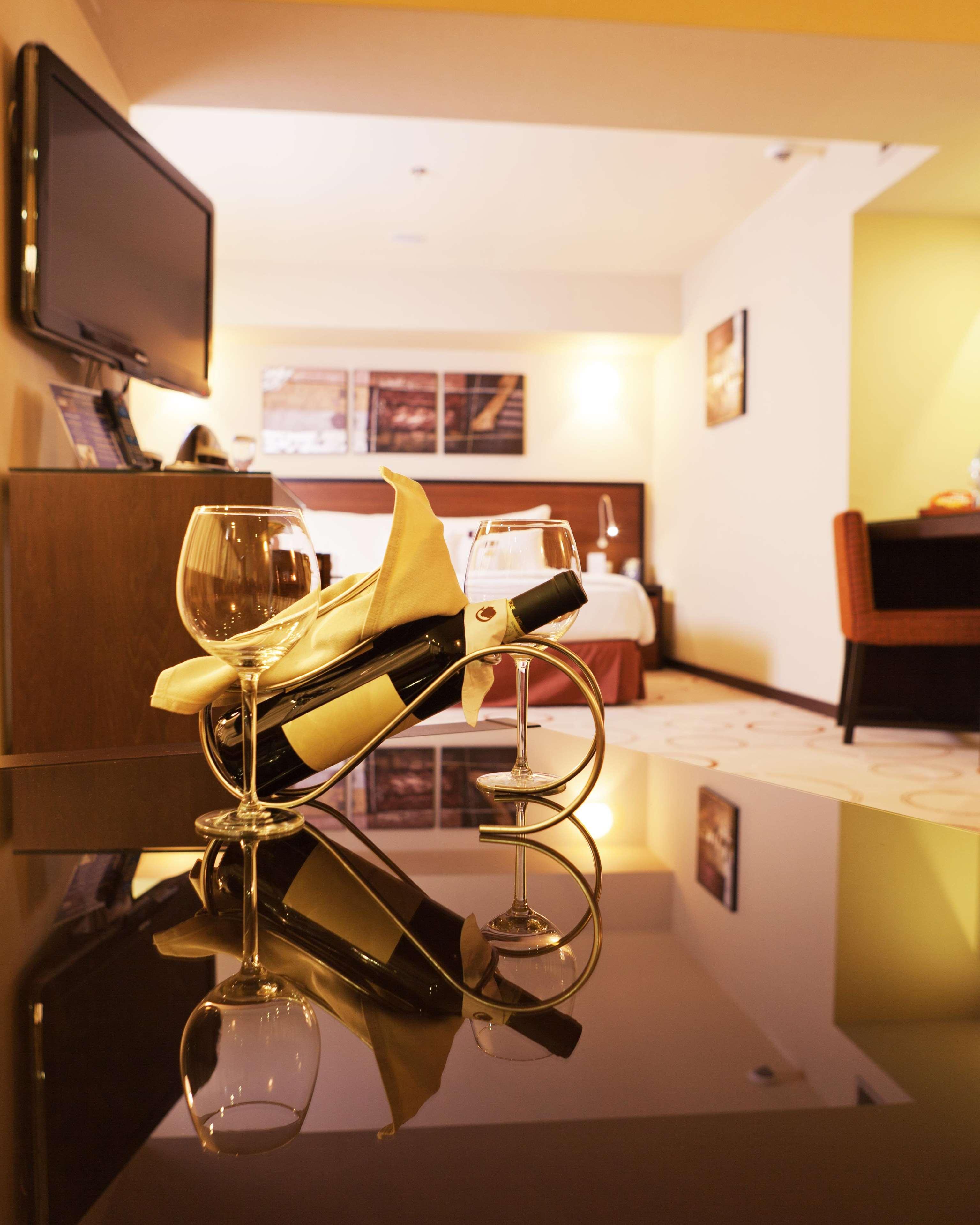 bucharest unirii square handritten collection