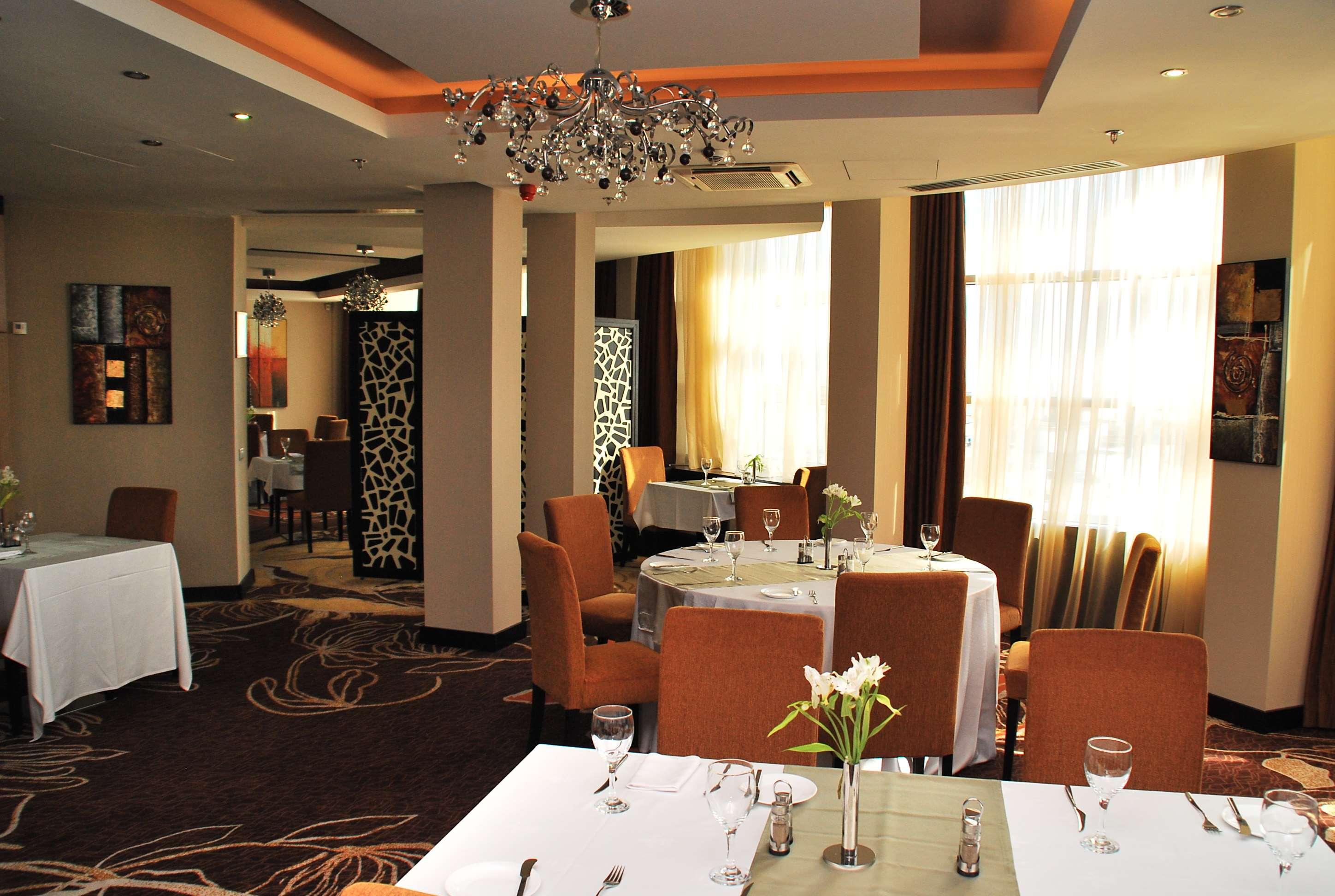 Bucharest Unirii Square - Handritten Collection,Bucure?Ti - Ilfov>>Bucharest,4 star