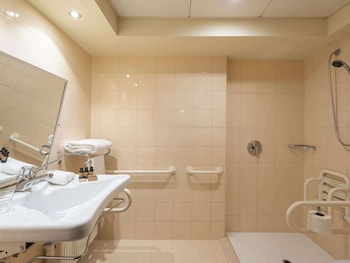 bucharest unirii square handritten collection