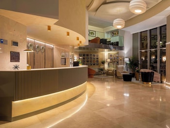 bucharest unirii square handritten collection