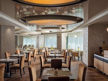 bucharest unirii square handritten collection