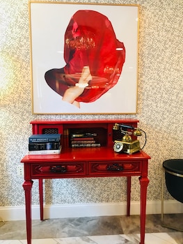 west end washington dc tapestry collection by hilton