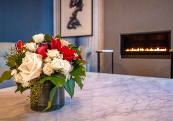 west end washington dc tapestry collection by hilton