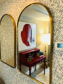 west end washington dc tapestry collection by hilton