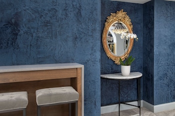 west end washington dc tapestry collection by hilton