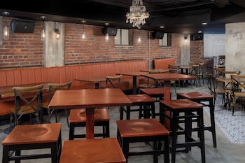 west end washington dc tapestry collection by hilton