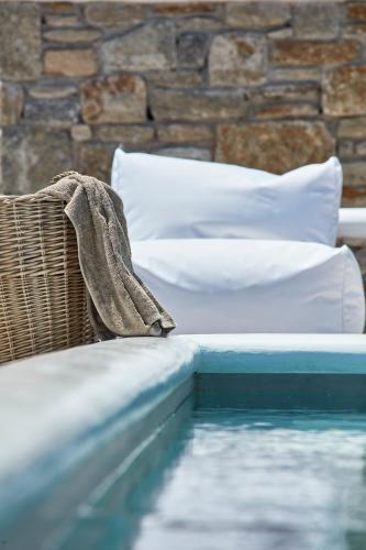 mykonos waves beach house and suites