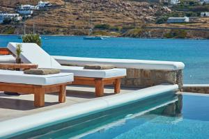 mykonos waves beach house and suites