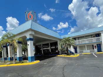 motel 6 daytona beach fl speedway