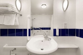 days inn by wyndham leicester forest east m1