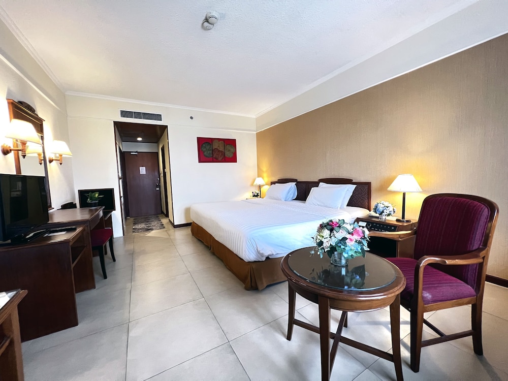 mercure chiang mai