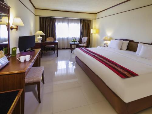 mercure chiang mai
