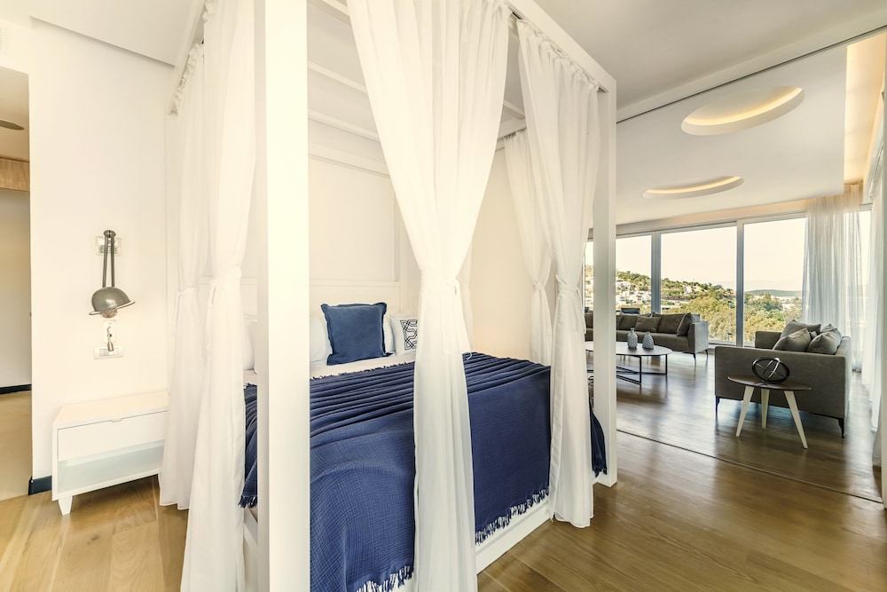 cape bodrum luxury hotel and beach