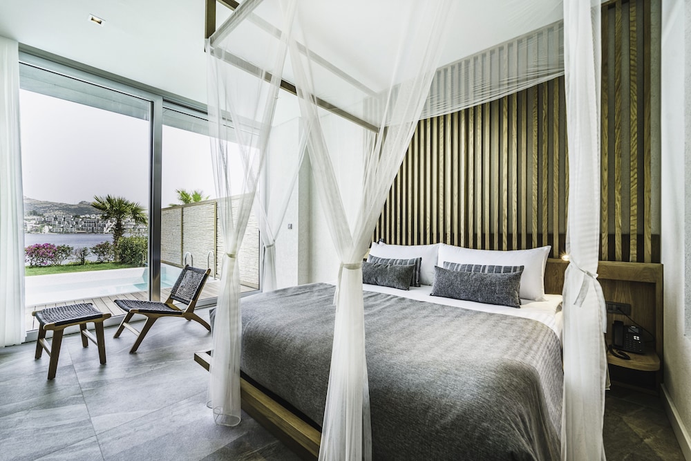 cape bodrum luxury hotel and beach