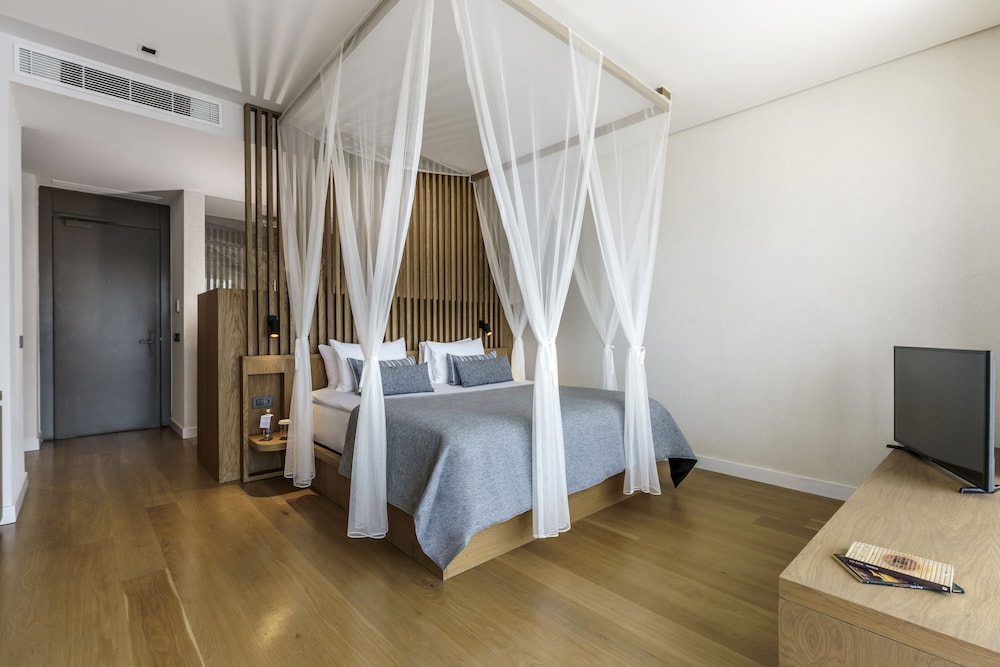 cape bodrum luxury hotel and beach