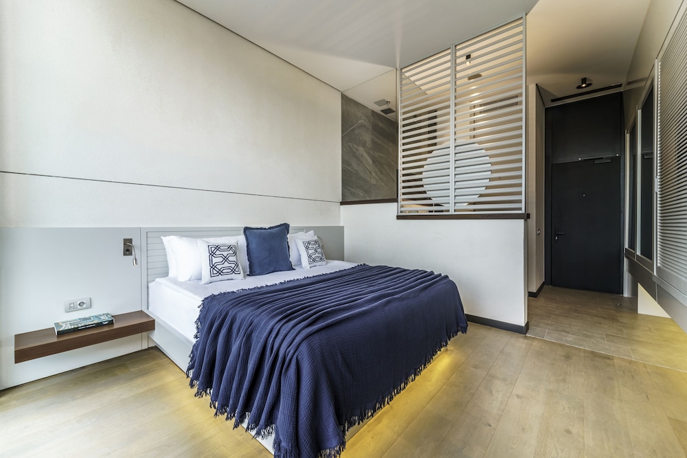 cape bodrum luxury hotel and beach