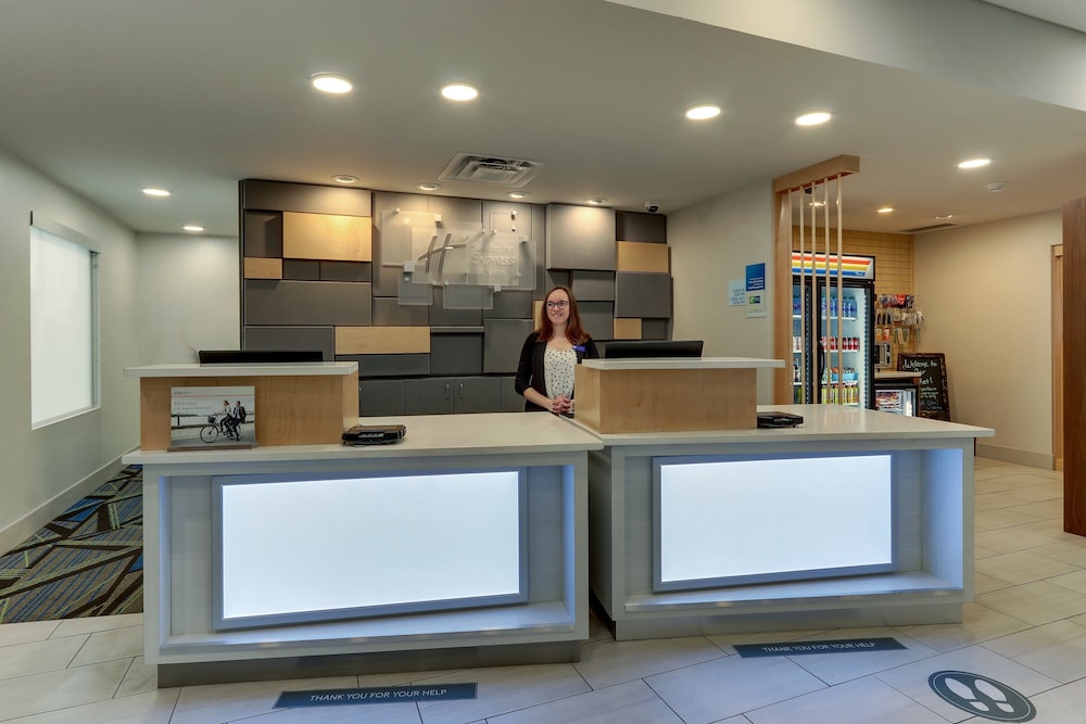 holiday inn express and suites troy by ihg