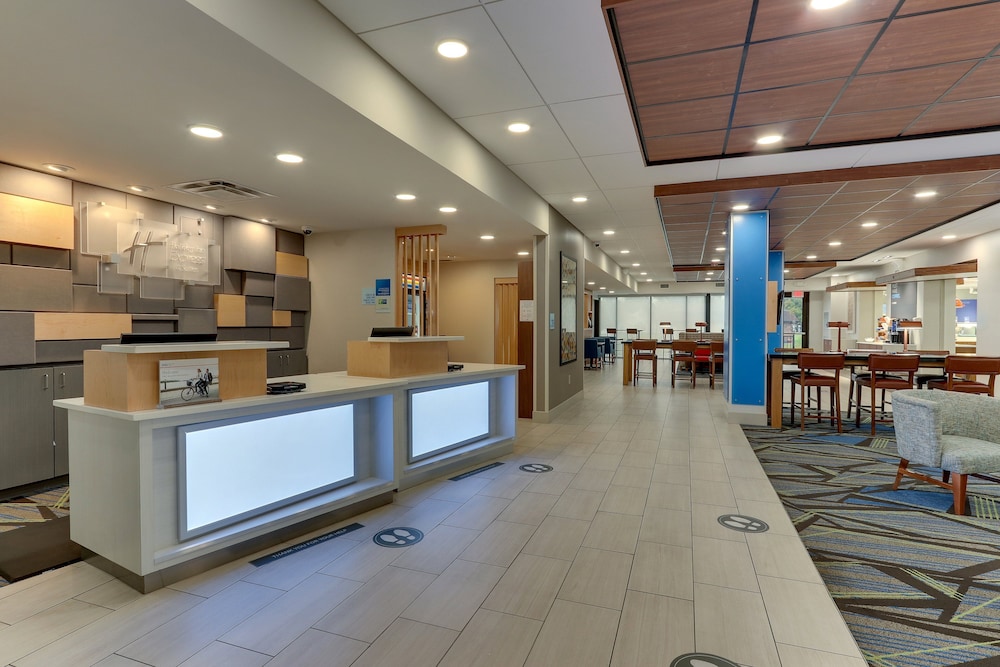 holiday inn express and suites troy by ihg