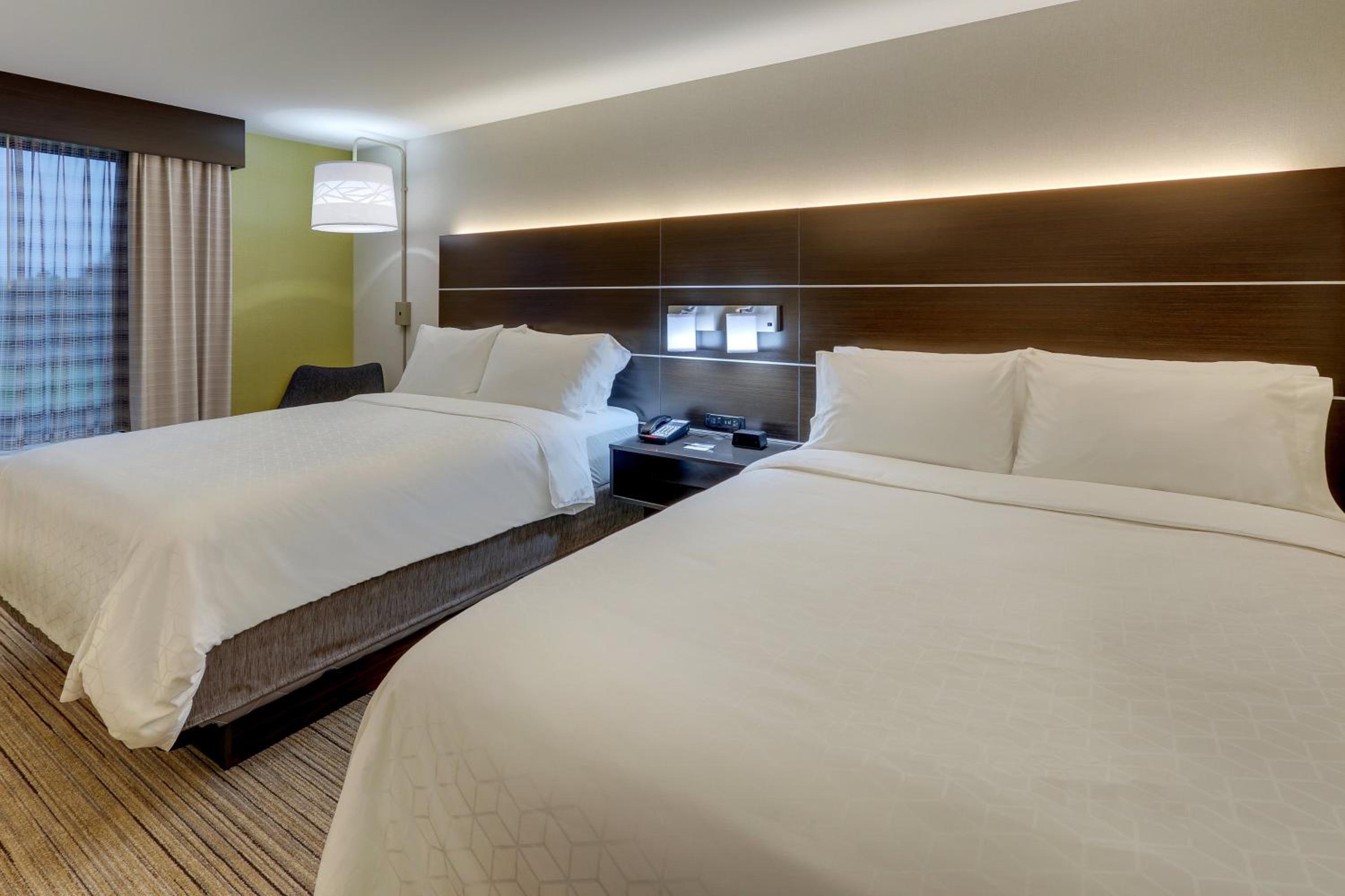 holiday inn express and suites troy by ihg