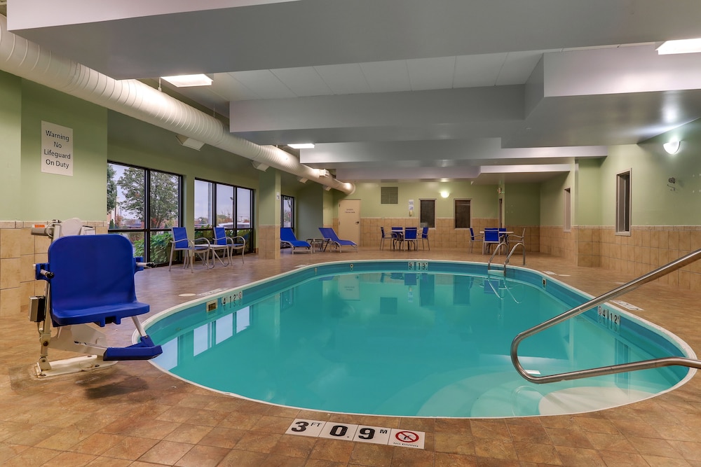 holiday inn express and suites troy by ihg