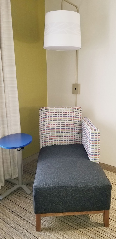holiday inn express and suites troy by ihg