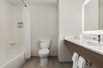 holiday inn express and suites tuscaloosa university by ihg