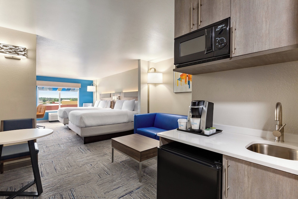 holiday inn express and suites tuscaloosa university by ihg