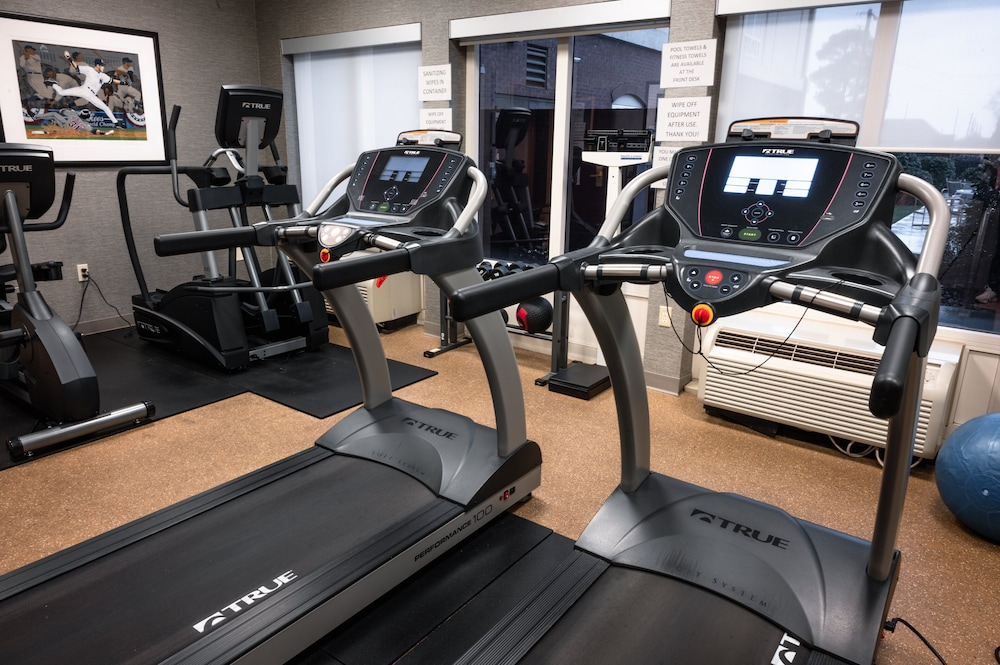 holiday inn express and suites tuscaloosa university by ihg