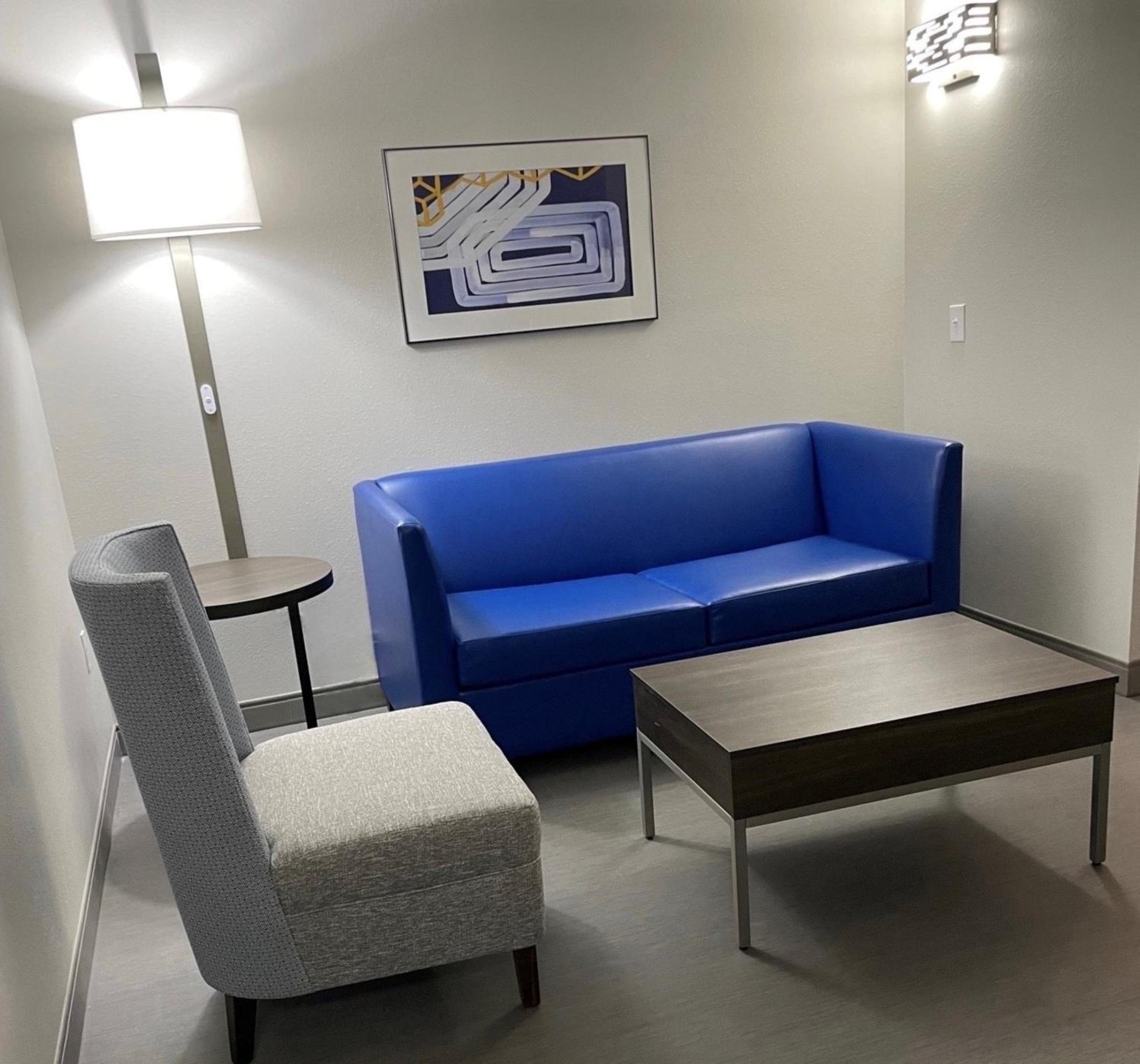 holiday inn express and suites tuscaloosa university by ihg