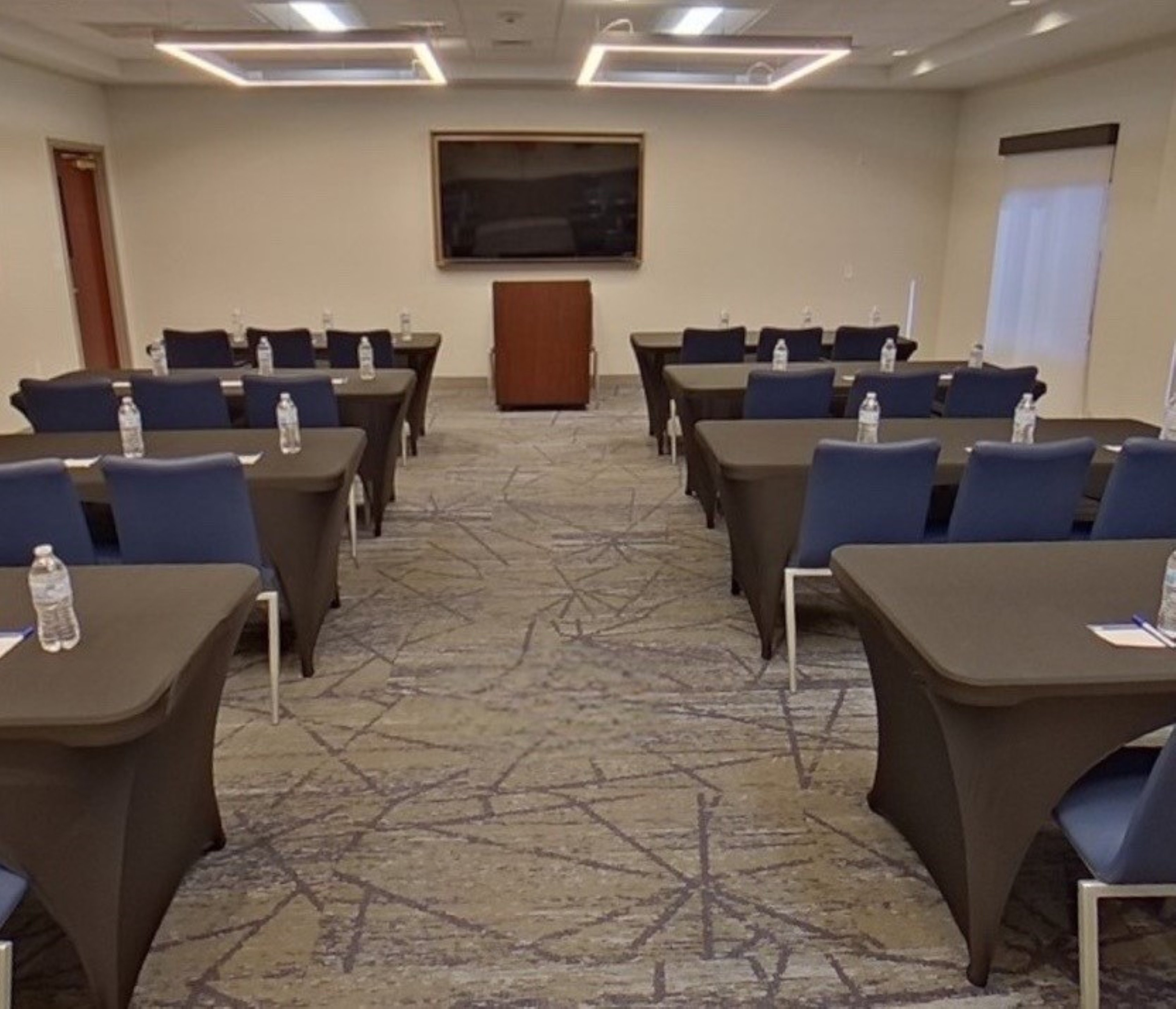 holiday inn express and suites tuscaloosa university by ihg