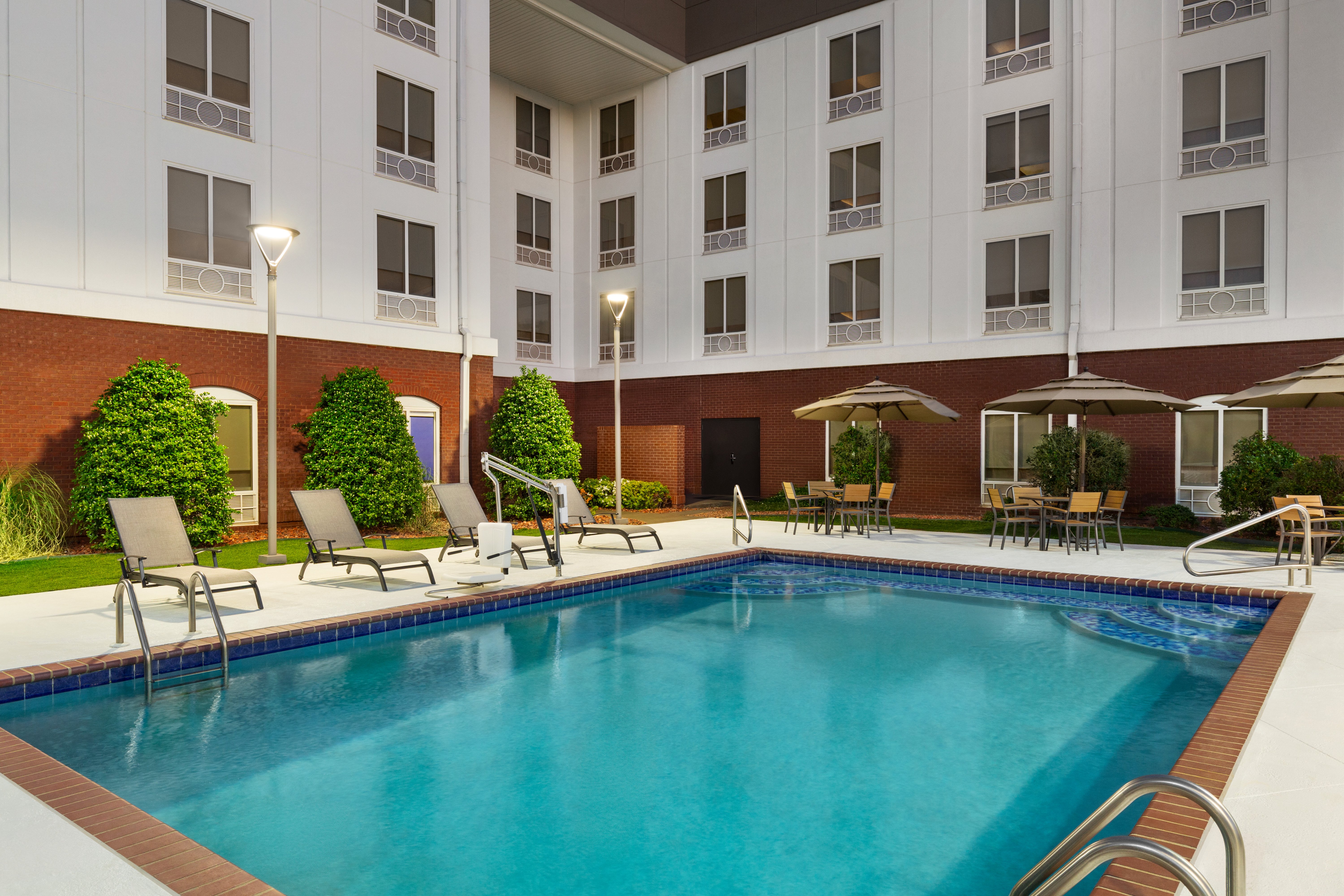 holiday inn express and suites tuscaloosa university by ihg