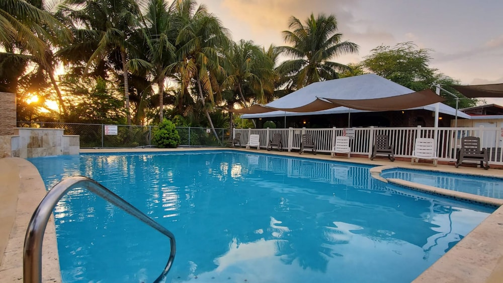 combate beach resort