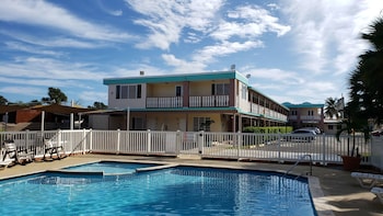 combate beach resort