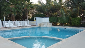 combate beach resort