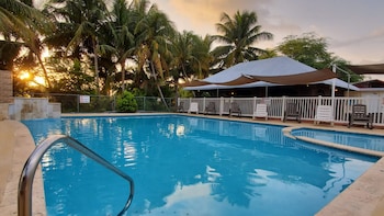 combate beach resort