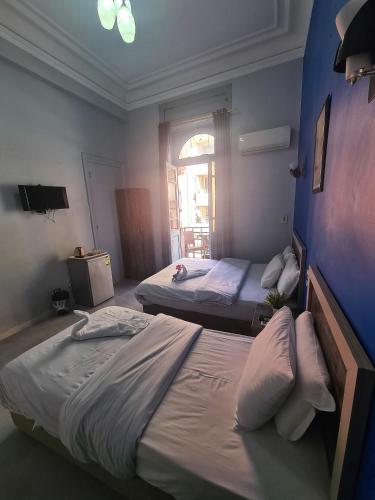 the australian hostel