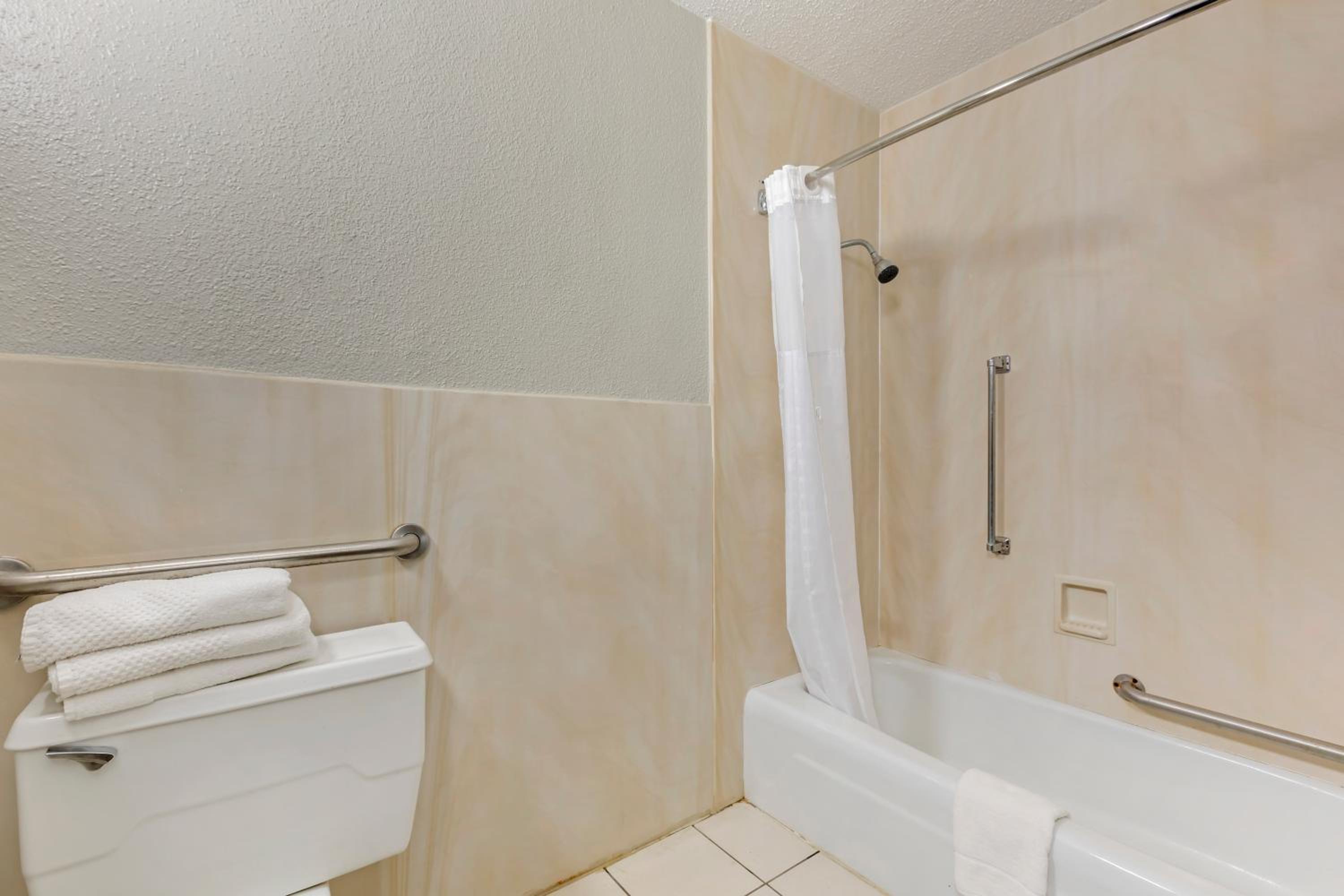 quality inn and suites