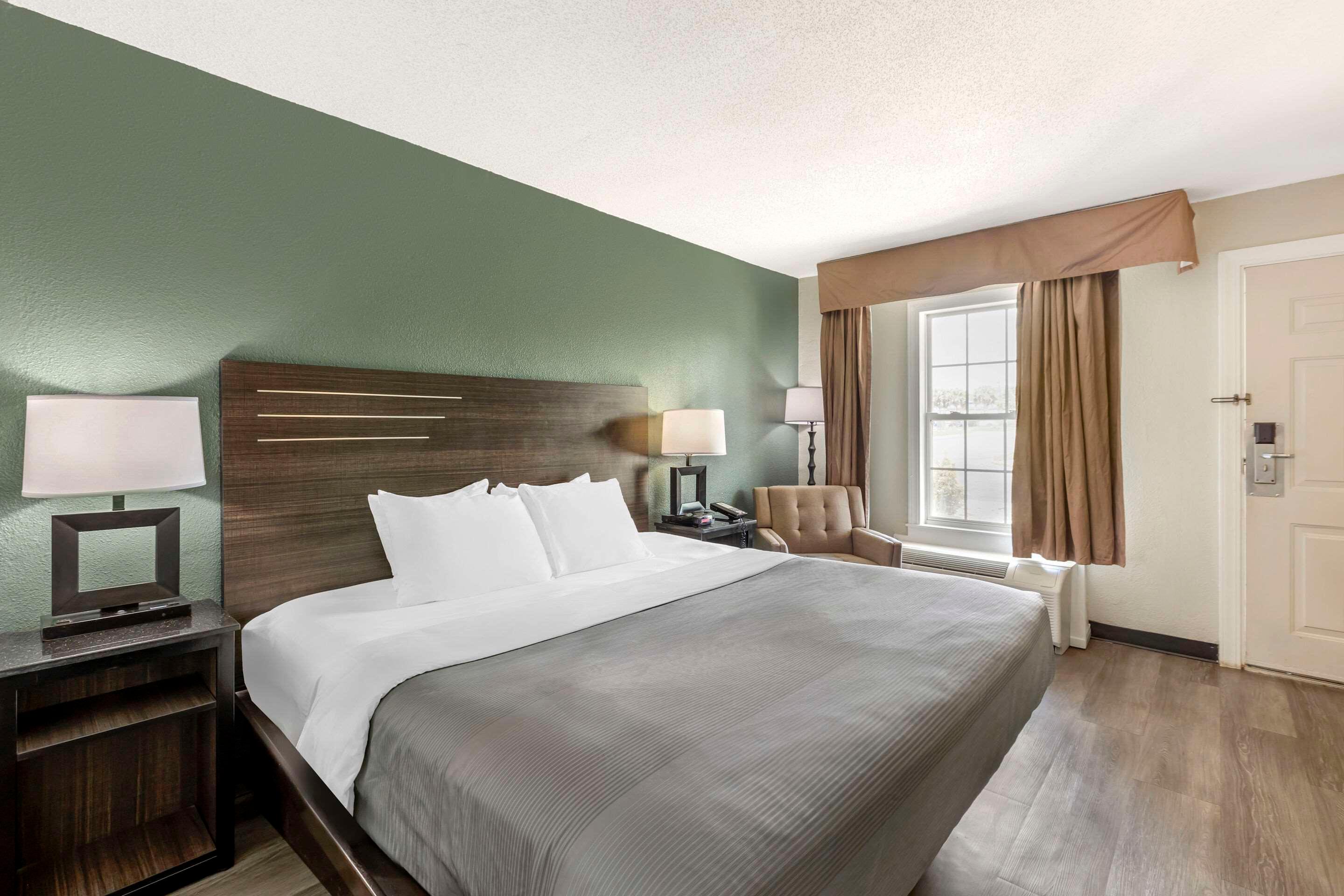 quality inn and suites