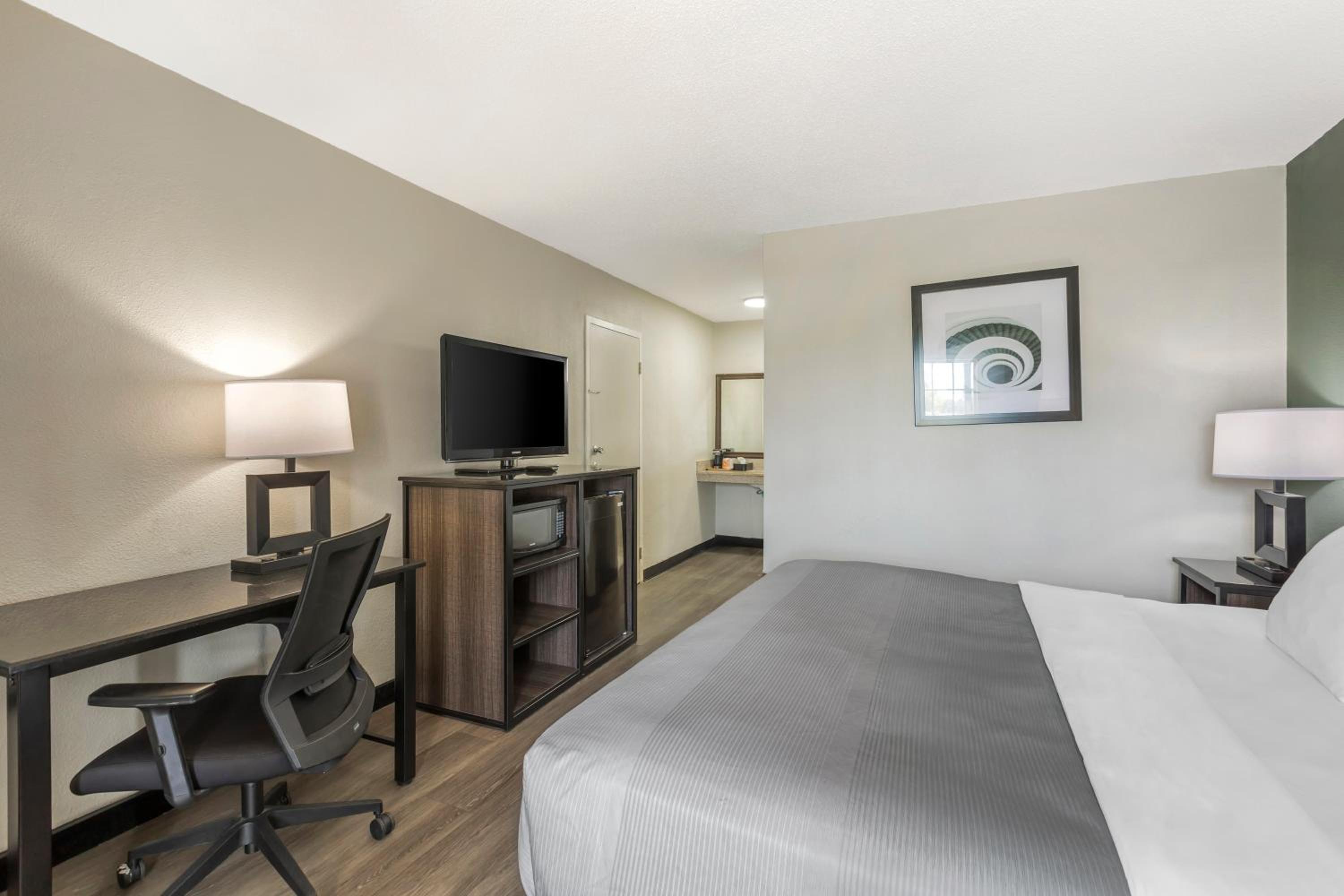 quality inn and suites