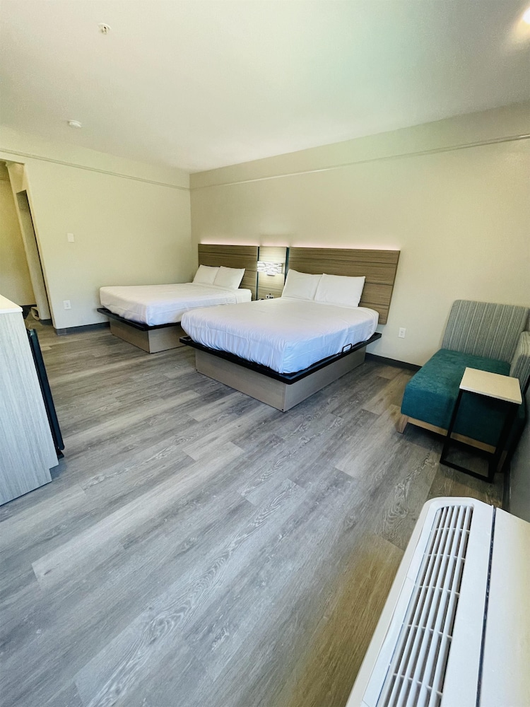 sonesta essential north houston