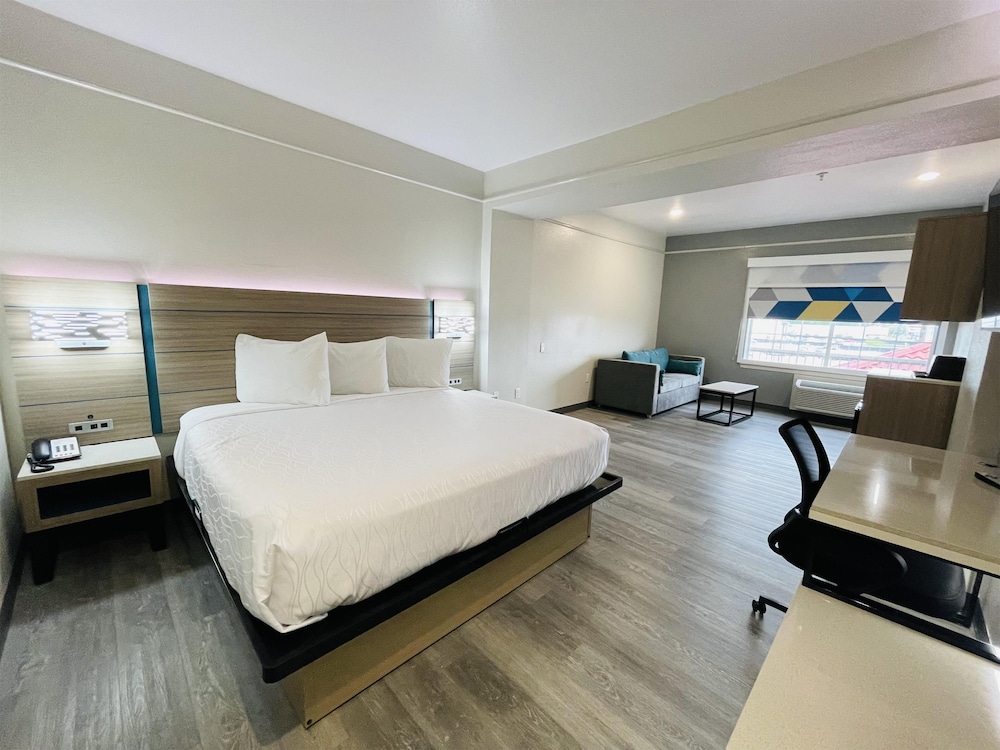 sonesta essential north houston