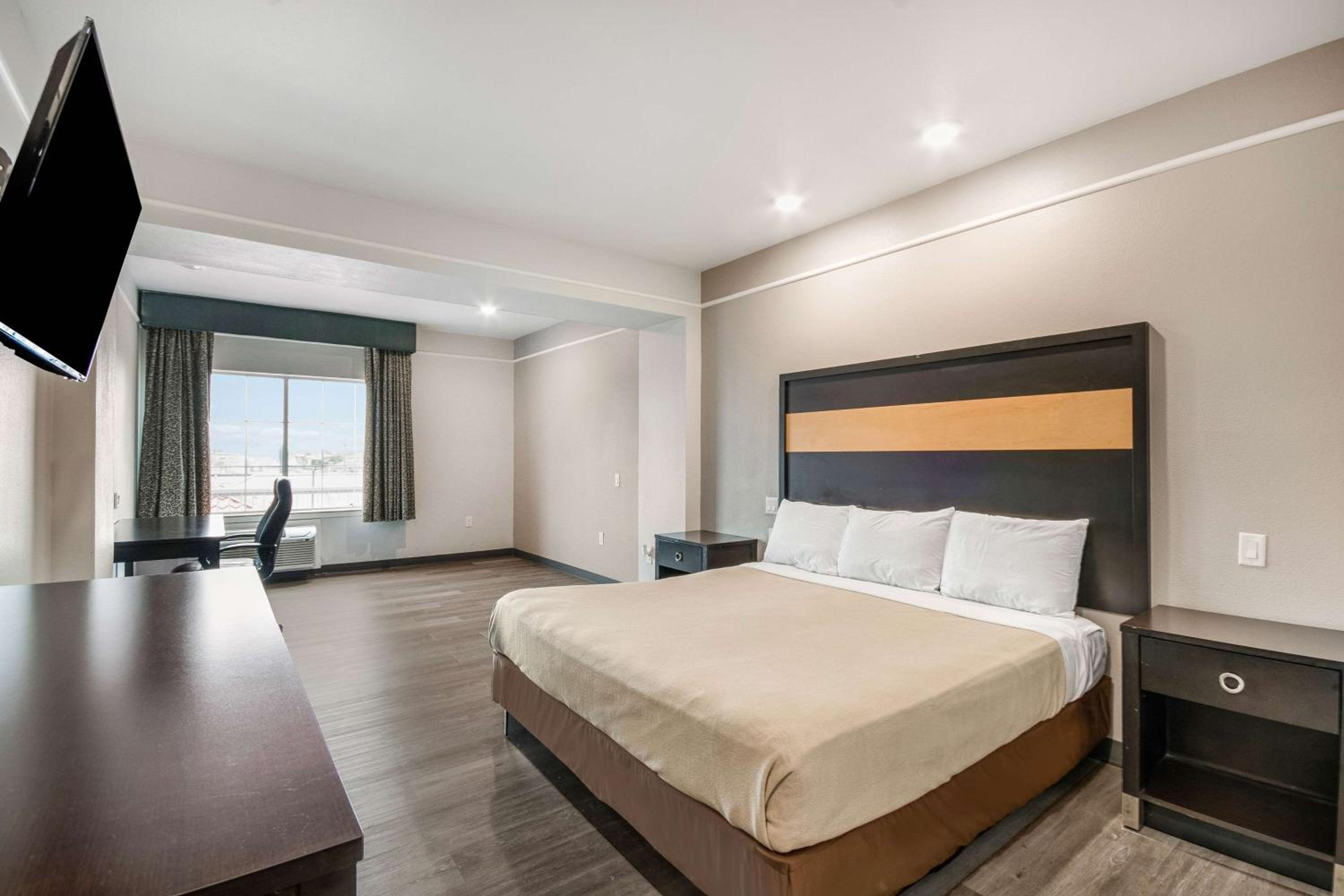 sonesta essential north houston