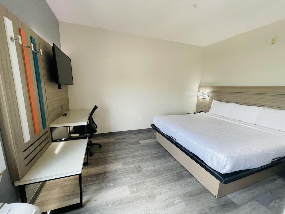 sonesta essential north houston