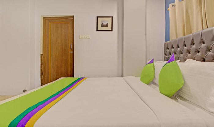 hotel royal crowne