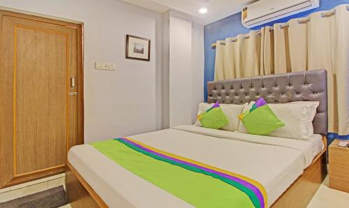 hotel royal crowne