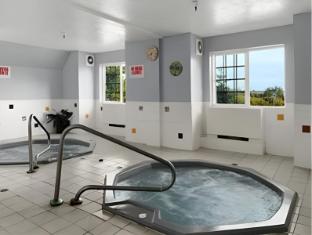 baymont inn and suites by wyndham anchorage airport