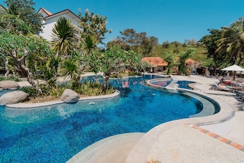 bintang flores hotel