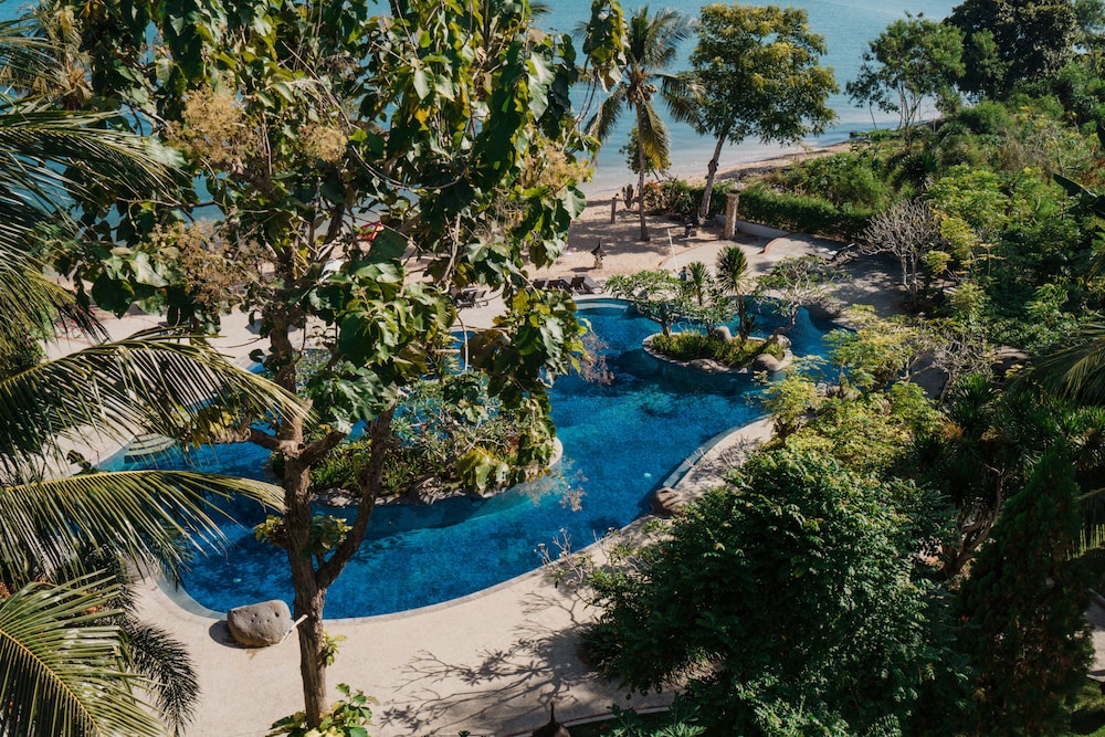 bintang flores hotel