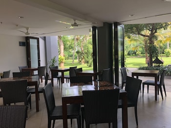 bintang flores hotel