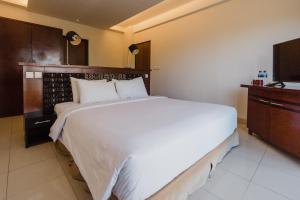 bintang flores hotel